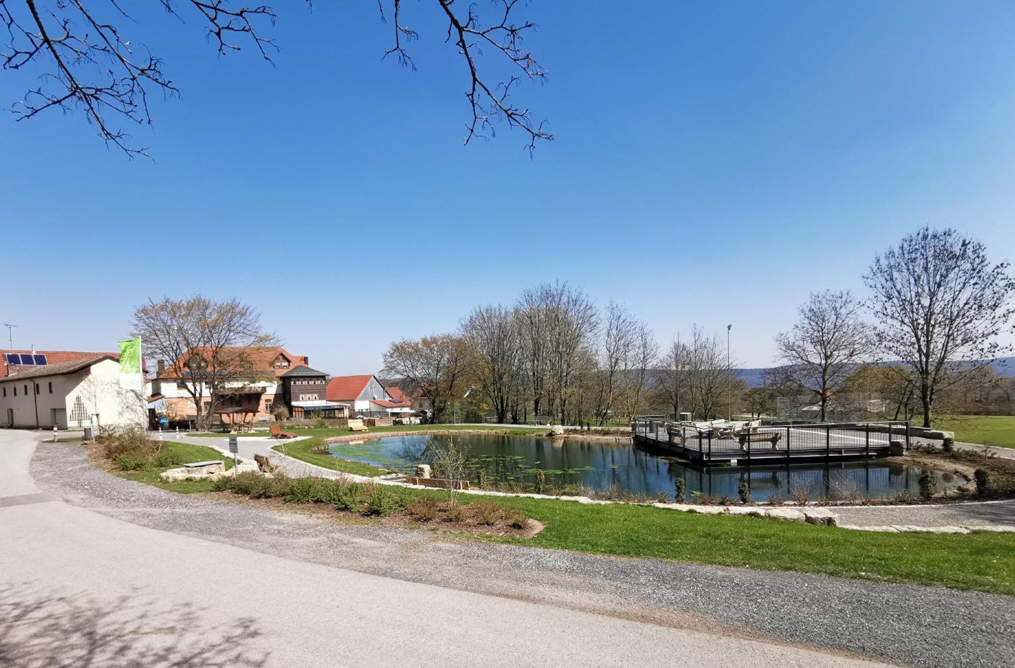Ferienhaus Vom Bahratal Hausen  Bagian luar foto