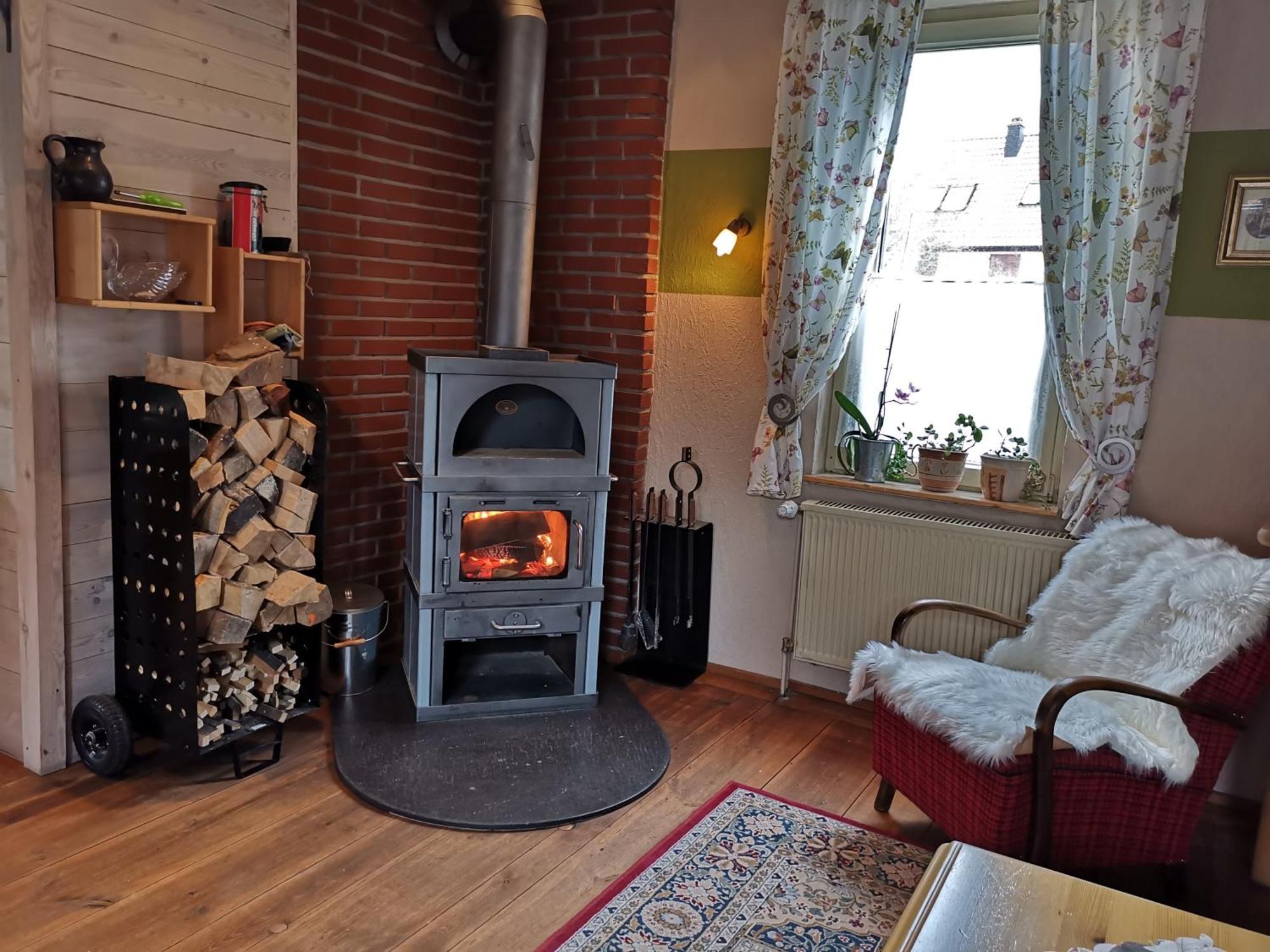 Ferienhaus Vom Bahratal Hausen  Bagian luar foto
