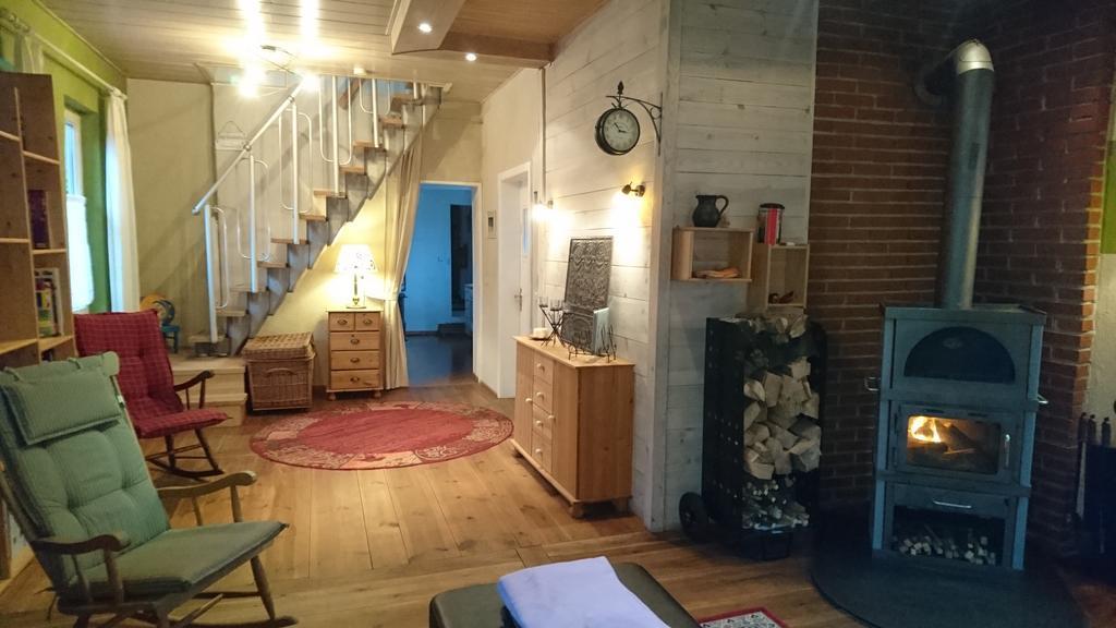 Ferienhaus Vom Bahratal Hausen  Bagian luar foto