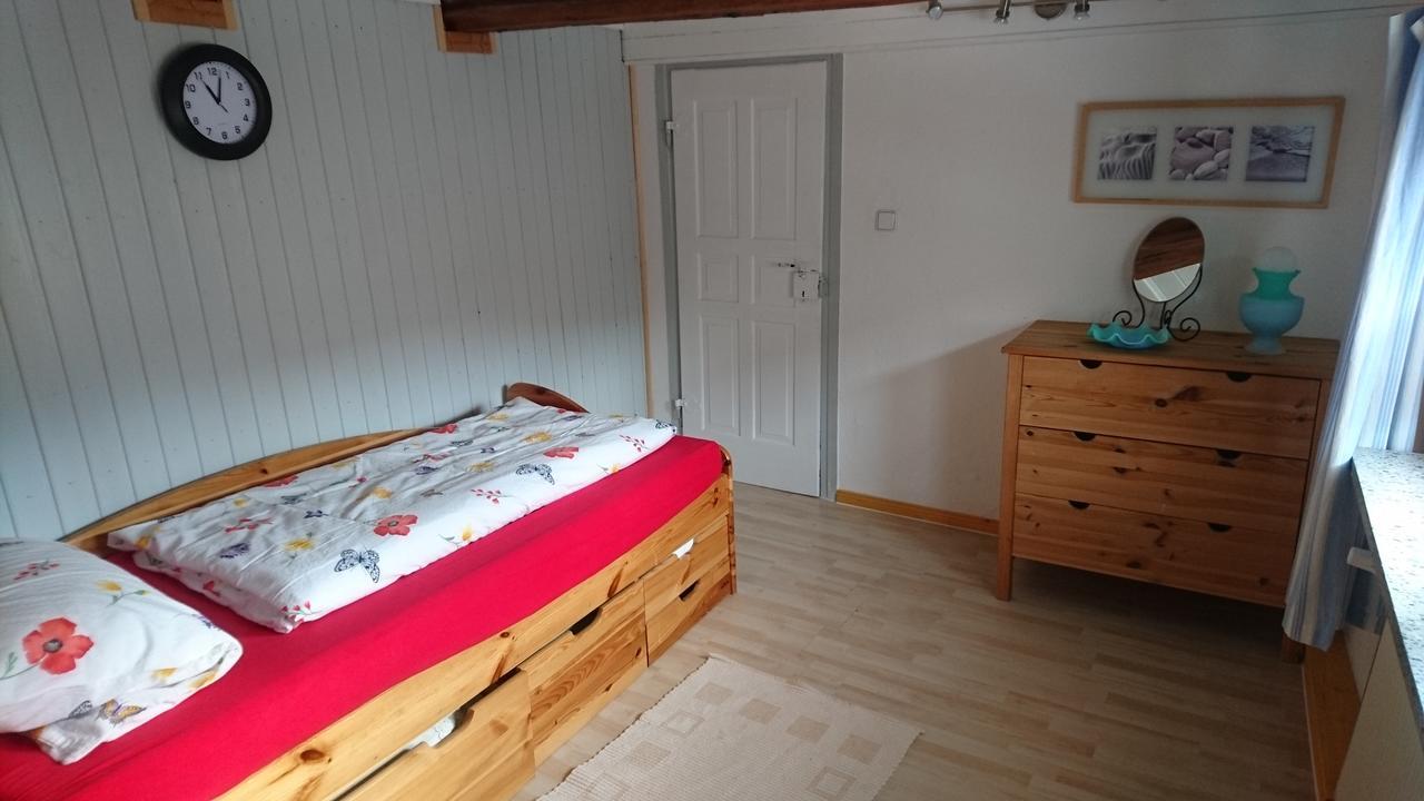 Ferienhaus Vom Bahratal Hausen  Bagian luar foto